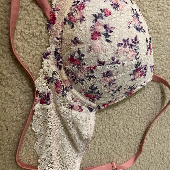 VS push-up bra 36C - Picture 4 of 14